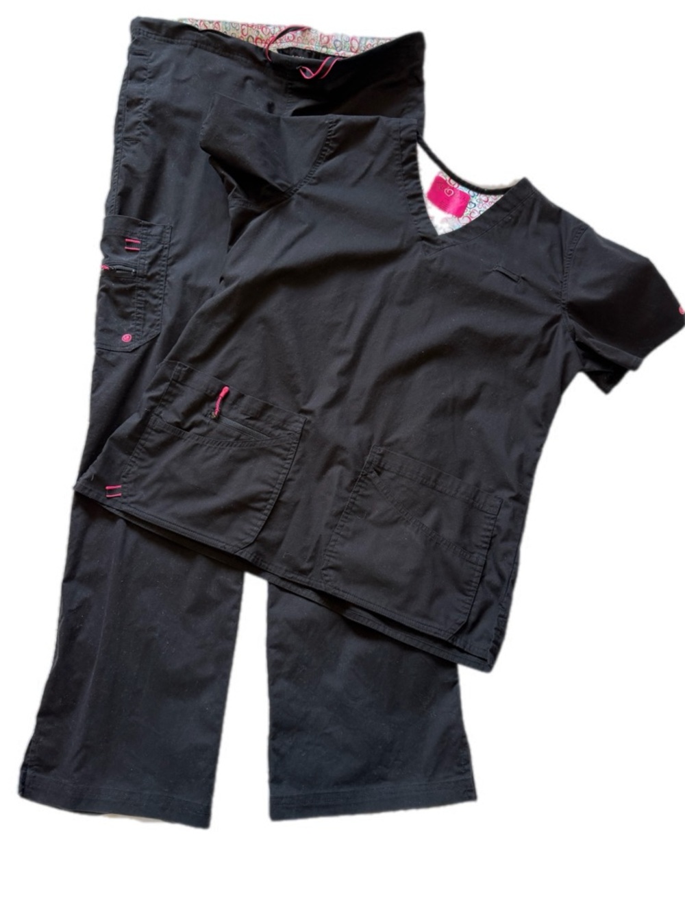 Life is peachy Black Scrub Set with Pink Trim pants medium TALL ; top large